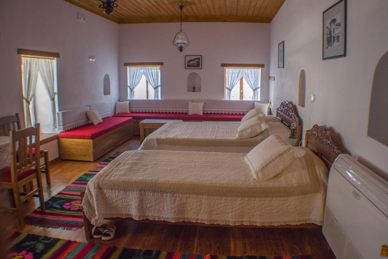 Old Bazaar 1790 Hotel Gjirokastër Екстериор снимка